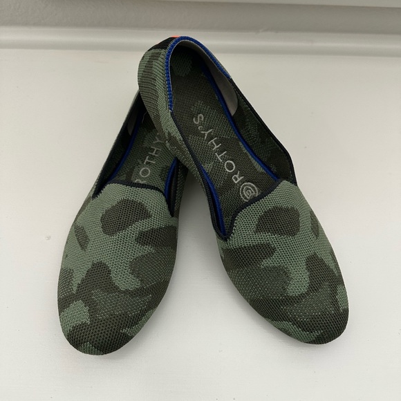 Rothy’s Camo Loafers 6.5 - Picture 1 of 7